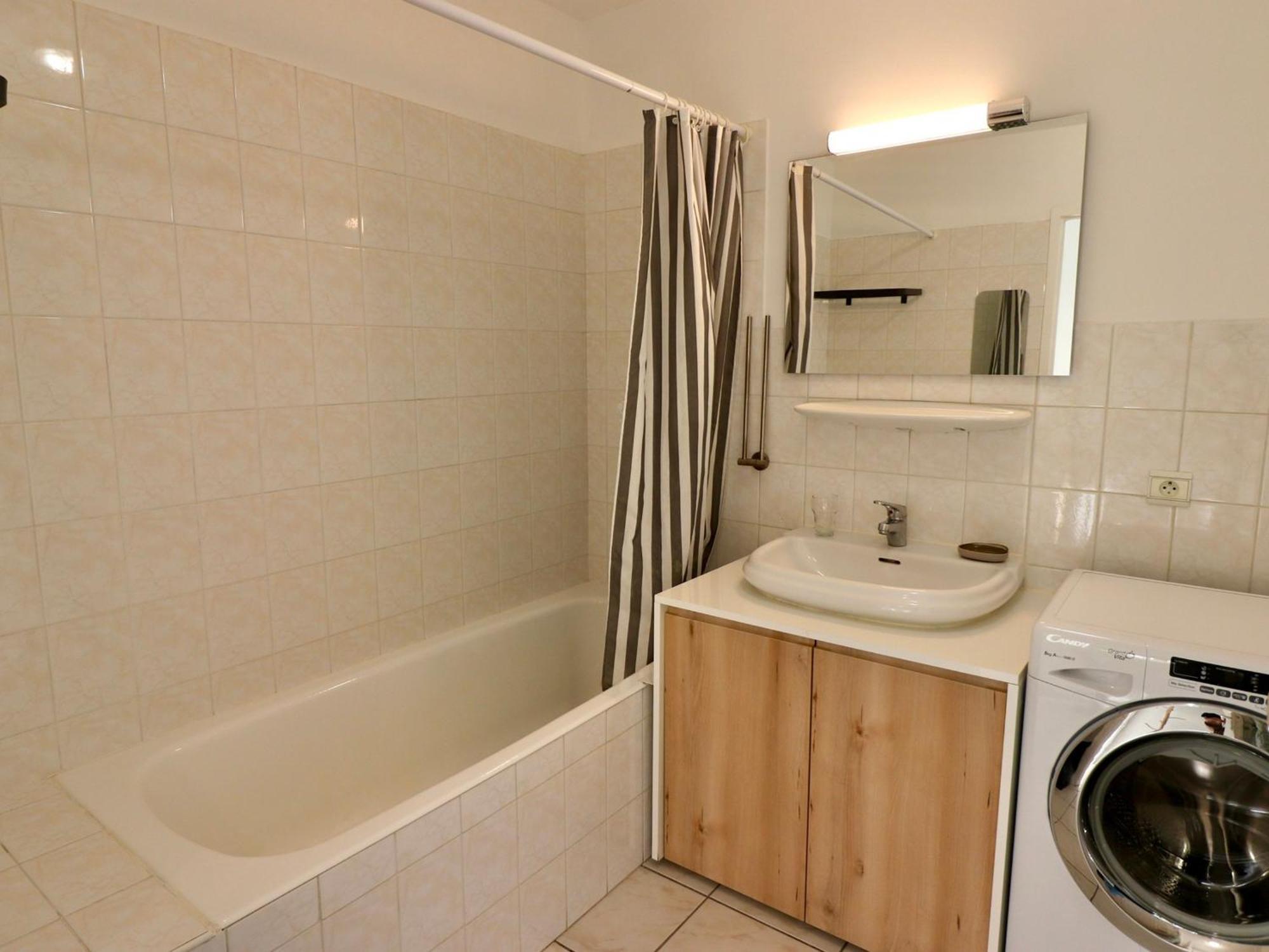 Appartement Annecy, 2 Pièces, 2 Personnes - Fr-1-432-44 Annecy